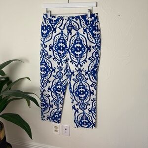 Chico’s So Slimming Crop Pants 0.5 Blue White Ikat Print